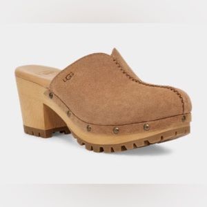 UGG Judi Suede clogs. Size 8.
